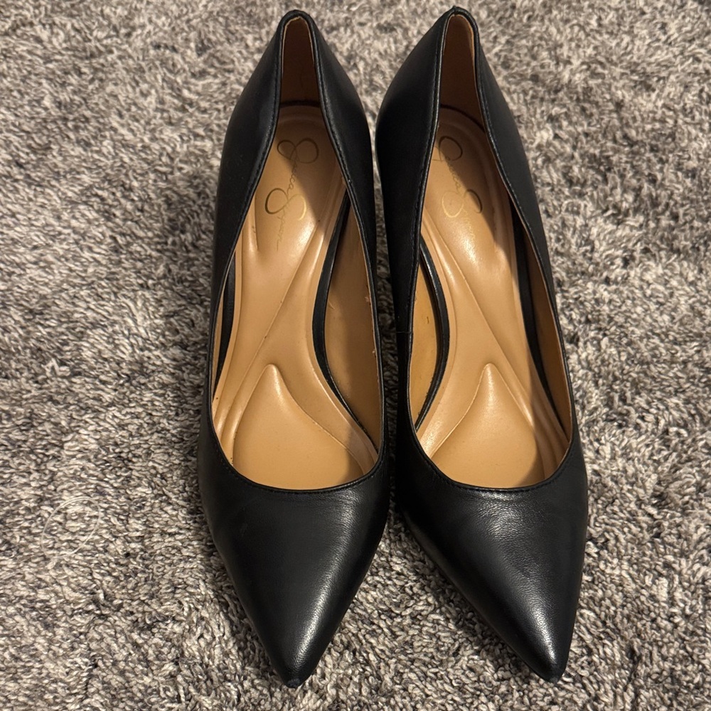 Jessica Simpson Black Leather Women's Pumps